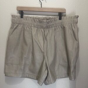 Avec Les Filles Women's Tan Shorts Faux-Ever Leather